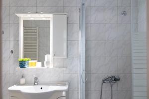 One-Bedroom Apartment room in AIOLOS LUXURY agios dimitrios center apartment 4