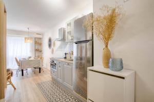 Appartements STUDIO AVEC ESPACE NUIT EN PLEIN CENTRE DE DEAUVILLE : photos des chambres