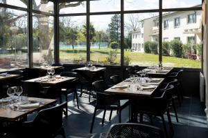 Hotels Logis Hotel Restaurant SPA Les Oliviers : photos des chambres