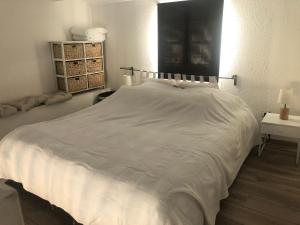 La Voile Blanche -Port-Grimaud Lux