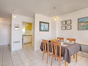 Appartements Apartment Belle Vue Mer et Groix - POE300 by Interhome : photos des chambres