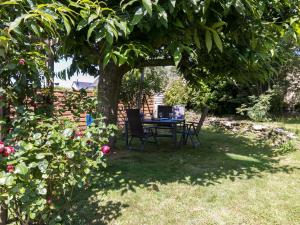 Maisons de vacances Holiday Home Ty-Rozen by Interhome : photos des chambres