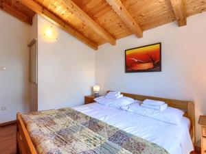 Holiday Home Pinia I by Interhome 