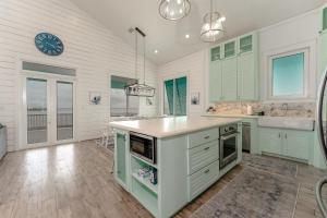 Casa Sirena - Private bayside home with pool home