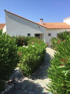 Maisons de vacances Maison pieds dans l eau St Florent : photos des chambres