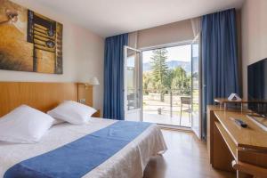 Double or Twin Room with Terrace room in Villa De Llanes