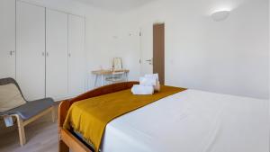 1 BDR Vilamoura Escape W Patio by LovelyStay