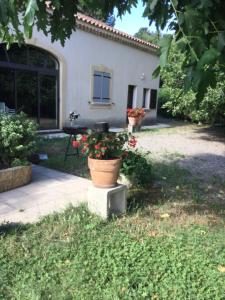 Appartements Appartement dans un mas provencal : photos des chambres