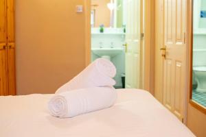 304 - The Harbour View by Shortstays