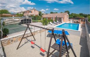 Lovely Home In Barban With Wifi