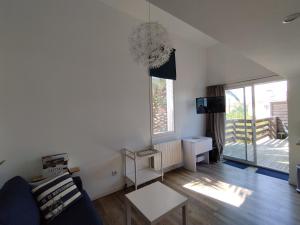 Appartement indépendant avec terrasse à 200m de la plage