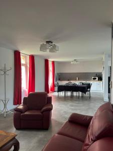 Gîte chaumière château de la Bouchatte