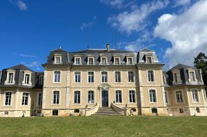 Maisons de vacances Gite chaumiere chateau de la Bouchatte : photos des chambres