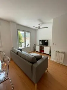 Bajo con Terraza Asón River - 林皮亚斯