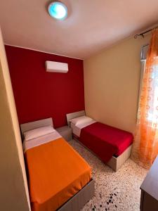 200m from the Sea - Large Private Patio with BBQ