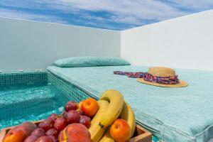 Moon Cactus Traditional Cave Suite with Jacuzzi