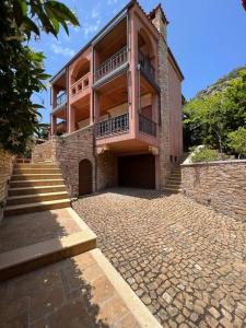 Villa Ioanna Oxylithos, Kymi