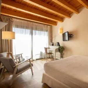 Hotel Boutique Niu de Sol - Designed for Adults - Pau
