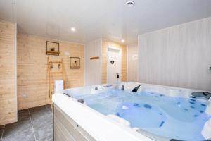 Appartements Plaines-Provence Spa&Sauna : photos des chambres