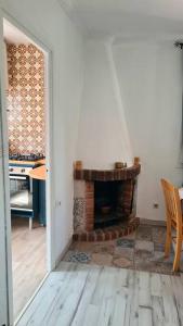 Xalet Azul, your secret garden in LEscala