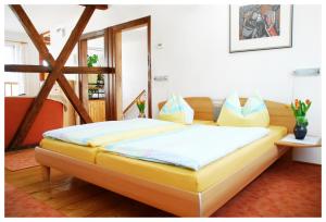 Two-Room Apartment (2-5 Adults) room in Pension Alter Zausel