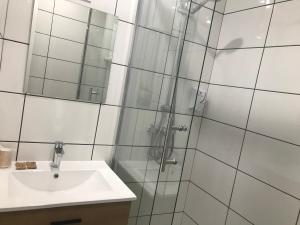 Hotels Hotel Morand : Chambre Triple