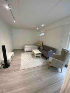 Meren läheisyydessä iso yksiö