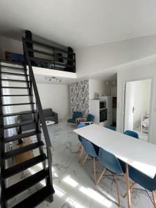 Appartements Appartement vue sur la Charente : photos des chambres