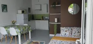 Gite Duguesclin - 拉弗罗瑟利尔