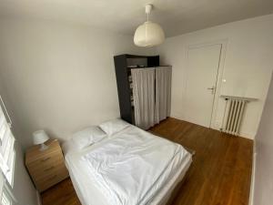 Appartements T3 confort - proche du port : photos des chambres