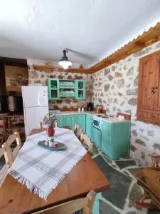 Calliope stone house - Skaliá