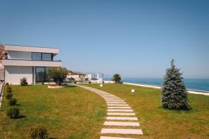 The Panoramic Villa by PikHost
