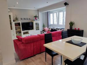 Céntrico y próximo playas