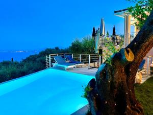 Villa Evmaria with private swimming pool