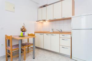 Apartments Lavanda 1