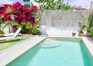 Beach house with private swimming pool * 5 min walk to the beach - El Vendrell