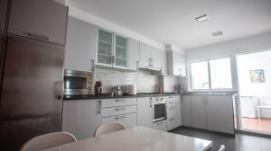 Apartamento nuevo al lado de la playa en A Guarda