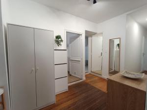 Appartements et studio rénovés en 2022, Intra Muros Avignon