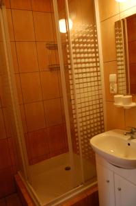 Rezydencja Nad Wigrami Standard & Comfort Rooms