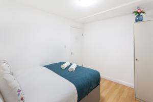 Holloway Budget Apartment - 1 Minute to Emirates Stadium - Next to Station - City Center