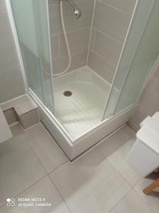 Petite studette à 50m de la plage