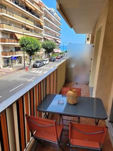 Appartements Studio entre plages et Monaco climatise parking : photos des chambres