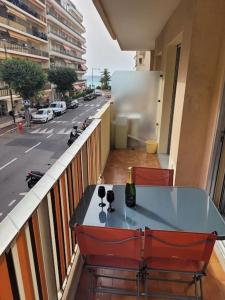 Appartements Studio entre plages et Monaco climatise parking : photos des chambres
