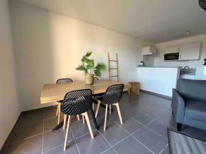 Appartements App Le Golf T3 terrasse wifi pkg : photos des chambres