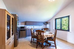 Apartments by the sea Tri Zala, Korcula - 9237