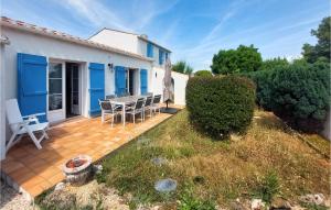 Maisons de vacances Beautiful Home In La Gueriniere With Wifi And 3 Bedrooms : photos des chambres