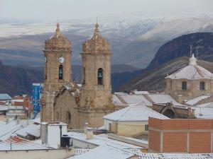 EUCALYPTUS POTOSI only dollars or euros are accepted