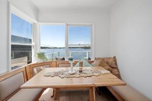 Burrill Lake Cottage