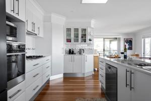 Foredeck Views at Manyana