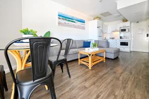 Beachfront Choices - Beach, Lagoon, Spa ZE1